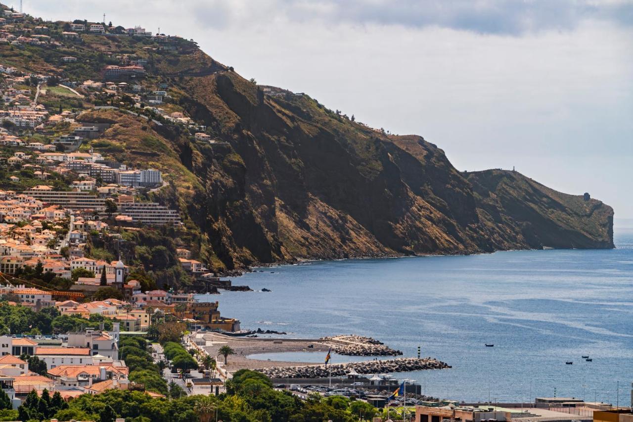 Jasmineiro I By An Island Apart Funchal  Buitenkant foto