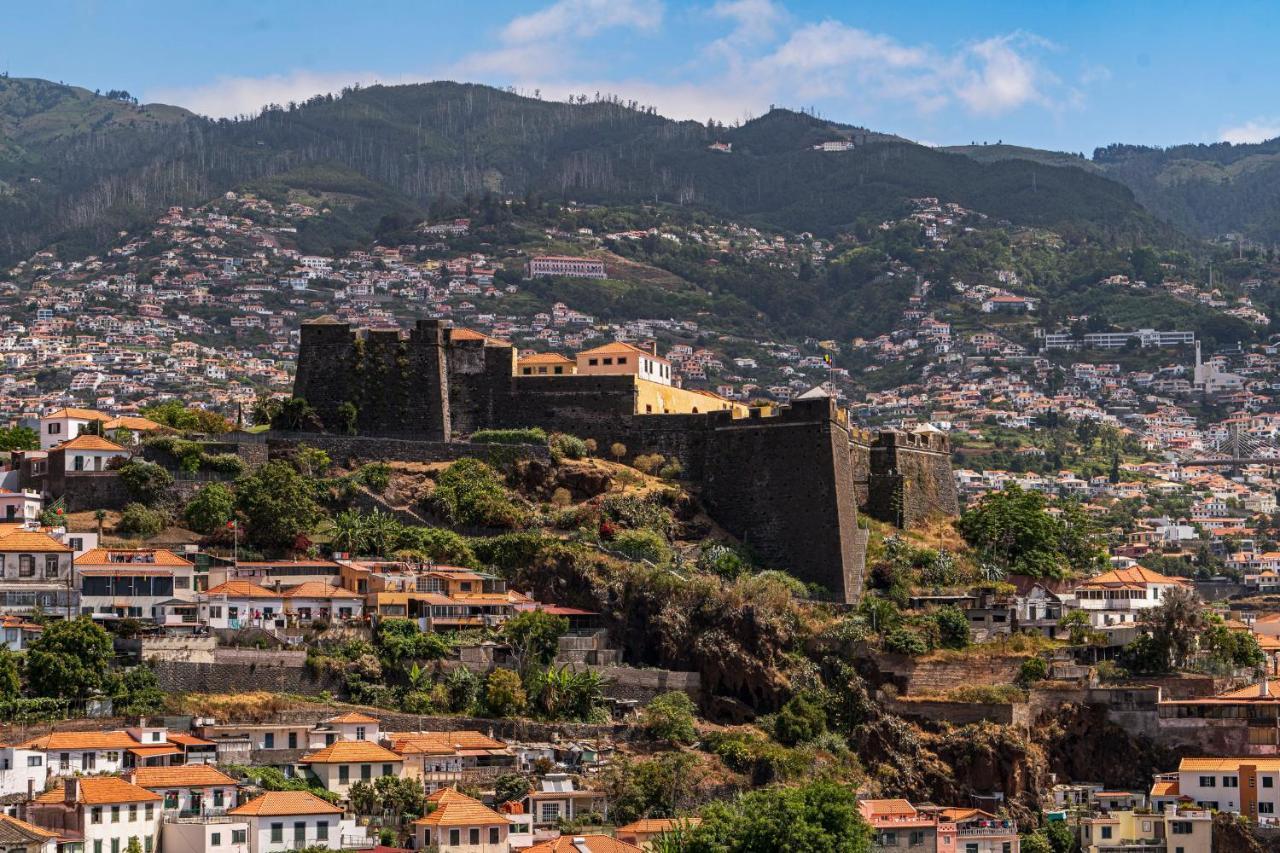 Jasmineiro I By An Island Apart Funchal  Buitenkant foto